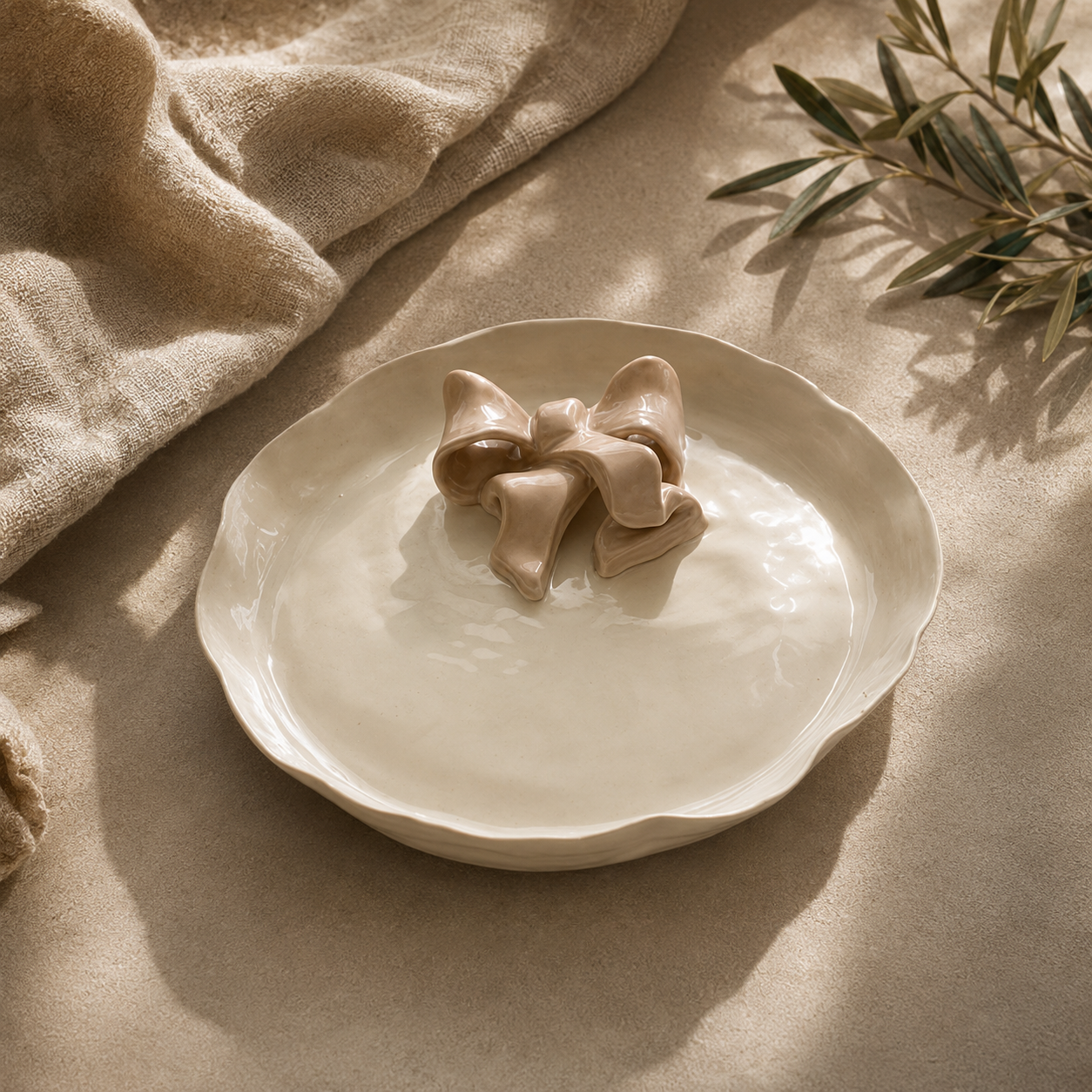 Le Ruban Dessert plate